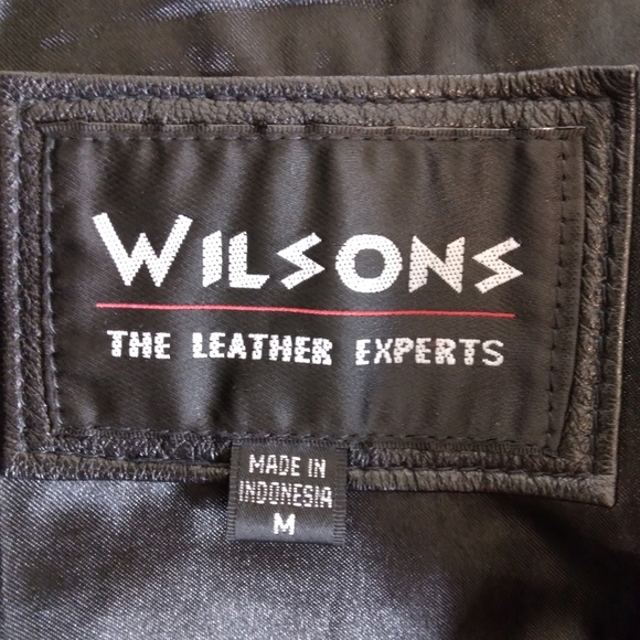 Size M Wilsons Leather Women's Coat Soft Black Collared Button Front - Picture 6 of 10